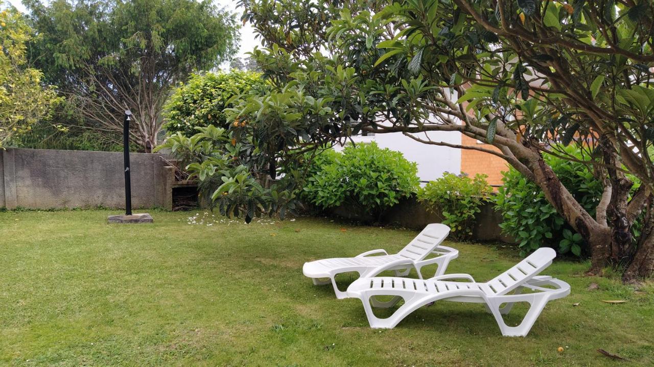 Villa Casa Con Jardin En La Playa De Almieiras Fene Exterior foto